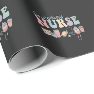 Kleurrijke oncologieverpleegster retro esthetiek cadeaupapier