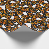 Kleurrijke Oranje monarchvlinders Print Cadeaupapier (Hoek)