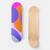 Kleurrijke oranje roze paarse en blauwe abstracte skateboard (Voorkant)