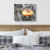 Kleurrijke paddenstoel door vuil canvas afdruk (Insitu (Slaapkamer))