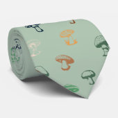 Kleurrijke paddenstoelen op een stevige groene ach stropdas (Opgerold)
