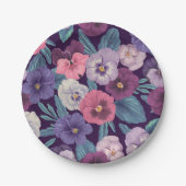 Kleurrijke pansies op diep violet papieren bordje (Voorkant)