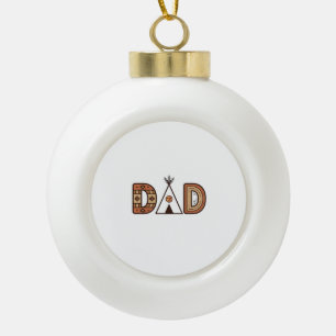 Kleurrijke papa teepee-letterontwerp shirt_1 keramische bal ornament