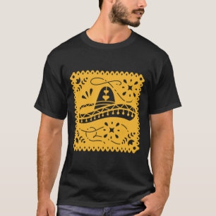 Kleurrijke Papel Picado Banner met Sombrero T-shirt