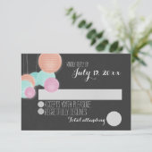 Kleurrijke papieren lantaarns bruiloft reactie RSVP kaartje (Staand voorkant)