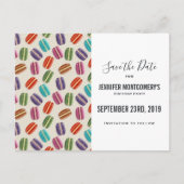 Kleurrijke Parijse Macarons Patroon Save the Date Briefkaart (Voorkant)