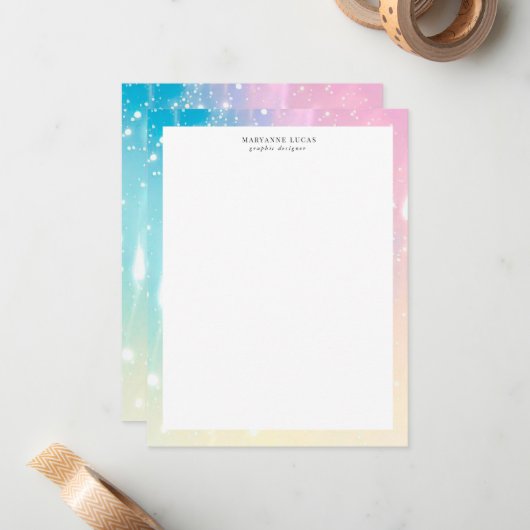 Kleurrijke pastel regen monogram notitiekaartje (Voorkant / Achterkant in situ)