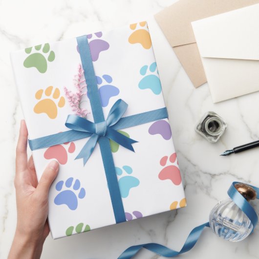Kleurrijke Pastel Regenboog Kleuren Dog Paws Patro Cadeaupapier (Geschenken)