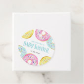 Kleurrijke Pastel Sprinkle Donuts Baby shower Bedankjes Labels (In situ)