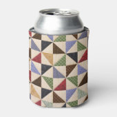 Kleurrijke Patchwork Quilt: Bloemtextuur. Blikjeskoeler (Blikje Voorkant)