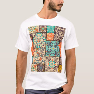 Kleurrijke Patchwork Tegel: Islamitische Majolica T-shirt