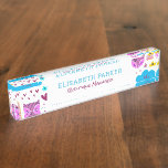 kleurrijke patroon kinderen business manager naambordje<br><div class="desc">Een leuk speels patroon van schattige vossen, harten, doodle vormen en wolken maken van een bureau naamplaat in een vet en pastel kleurenpalet van fuchsia roze, aqua blauw, bordeauxrood en geel. Geschikt voor alle baby en kinder gerelateerde kleine bedrijven - baby shower, verjaardagen, feestplanners, kinder speeltuinen, kleuterscholen, kinder clubs of...</div>