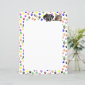 Kleurrijke Paw Prints met Hond en Kat 8.5 x 11 (Staand voorkant)
