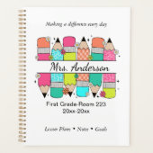Kleurrijke Pencil Teacher Name Classroom Planner (Voorkant)