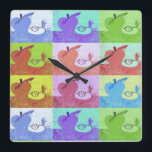 Kleurrijke Pop Art Apple Vierkante Klok<br><div class="desc">Geniet van een heldere en kleurrijke pop in de "appelwand",  waar u ook maar wilt.</div>