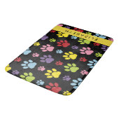 Kleurrijke poten, Paw Pattern, Dog Paws, Jouw naam Badmat (Gekanteld)