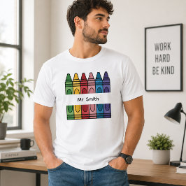 Kleurrijke potlooddoos voor leerkrachten met naam t-shirt