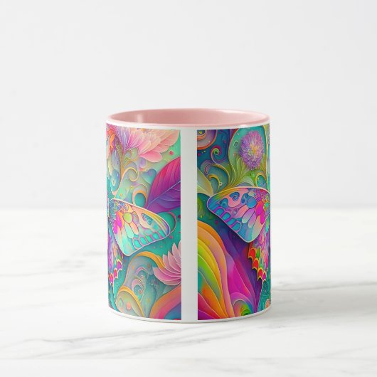 Kleurrijke psychedelische vlinder en bloemen mok (Midden)