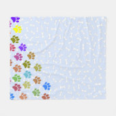 Kleurrijke Puppy Paw Prints en Botten Lichtblauw Fleece Deken (Voorkant (Horizontaal))