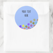 Kleurrijke Puppy Paw Prints met aangepaste tekst Ronde Sticker (Tas)