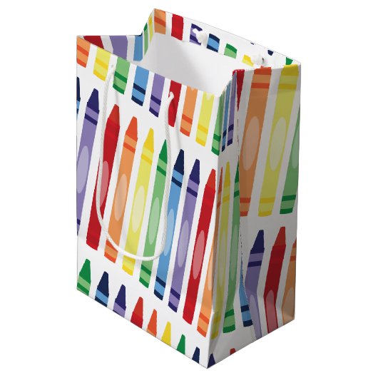 Kleurrijke Rainbow Crayons Patroon Medium Cadeauzakje (Voorkant Gekanteld)