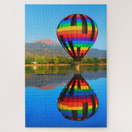Kleurrijke reflecties van de luchtballon op het me legpuzzel