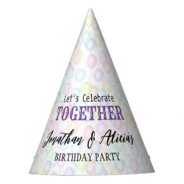 Kleurrijke regenboog ballon gezamenlijke verjaarda feesthoedjes