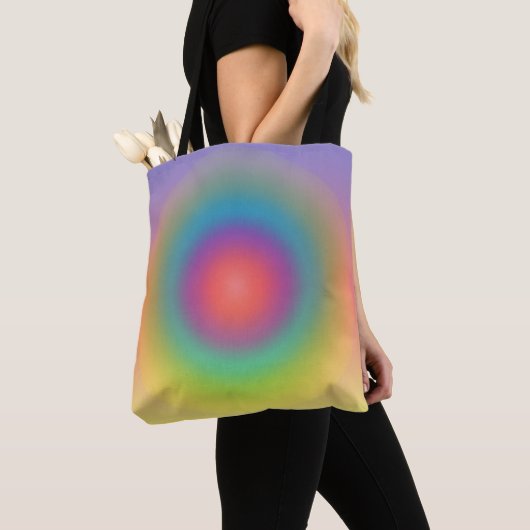 Kleurrijke regenboog Concentrische cirkelruimte Tote Bag (Dichtbij)