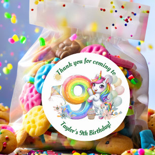 Kleurrijke regenboog en eenhoorn 9e verjaardagsfee ronde sticker