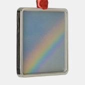 Kleurrijke regenboog in blauwe hemel, foto metalen ornament (Rechts)