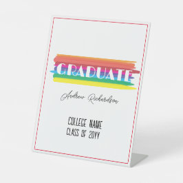 Kleurrijke regenboog minimalistische afstudeernaam reclamebord met voetstuk
