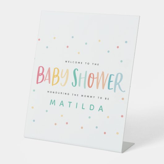 Kleurrijke regenboogstripe en puntige baby shower reclamebord met voetstuk (Voorkant)