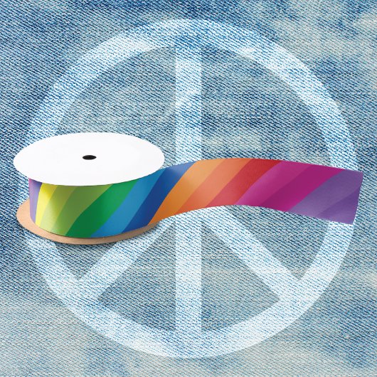 Kleurrijke regenboogstrips satijnen lint