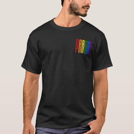 Kleurrijke regenboogtekst LGBTQ Prague Gay Pride L T-shirt (Voorkant)
