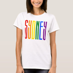 Kleurrijke regenboogtekst LGBTQ Sydney Gay Pride L T-shirt
