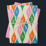 Kleurrijke Retro Christmas Mid Century Ornamenten Inpakpapier Vel<br><div class="desc">Kleurrijke Retro Christmas Mid Century Ornamenten verpakken papieren vellen. Schattige,  leuk,  grillig,  kleurrijk vakantiepatroon met een mid-century mod-vibe en een esthetiek uit het atoomtijdperk. Het ontwerp is van Kierkegaard Design Studio.</div>