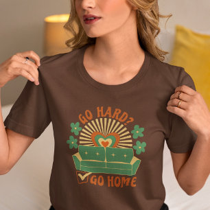 Kleurrijke Retro Introvert Antisociaal gaan hard n T-shirt