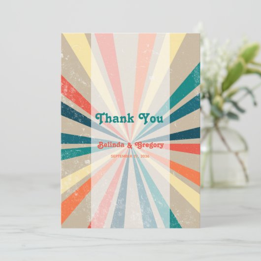 Kleurrijke Retro Rainbow Sunburst Weddenschap Bedankkaart (Staand voorkant)