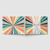 Kleurrijke Retro Rainbow Sunburst Weddenschap Gastenboek (Volledig)