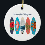 Kleurrijke Retro Surfboards Patroon Aangepaste naa Keramisch Ornament<br><div class="desc">Een kleurrijk retro thema surfboard patroonontwerp met verschillende soorten surfboard art.  illustraties van tropische vissen,  strand,  hibiscusbloemen en palmbomen creëer een eclectische mix van kleurrijke surfboards. Ideaal surfboard ontwerp voor iedereen die houdt van surfen,  het strand,  kleurrijke strand thema geschenken en inrichting.</div>