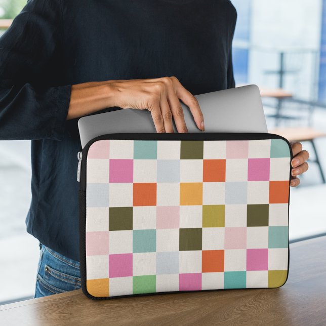 Kleurrijke retro vierkant geruit laptop sleeve (Creator heeft geüpload)