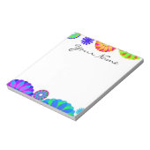 Kleurrijke retrofloerpatronen op witte achtergrond notitieblok (Linkerzijde)