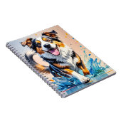 Kleurrijke reus blij speelse grappige hond, splash notitieboek (Rechterzijde)