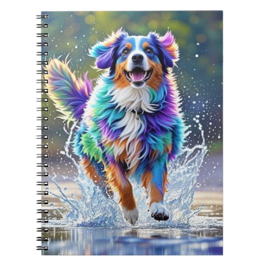 Kleurrijke reus blij speelse grappige hond, splash notitieboek (Voorkant)
