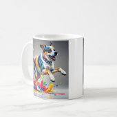 Kleurrijke reus vrolijke speelse grappige hond, koffiemok (Voorkant links)