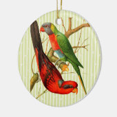 Kleurrijke  rode & groene papegaaien illustratie keramisch ornament (Links)