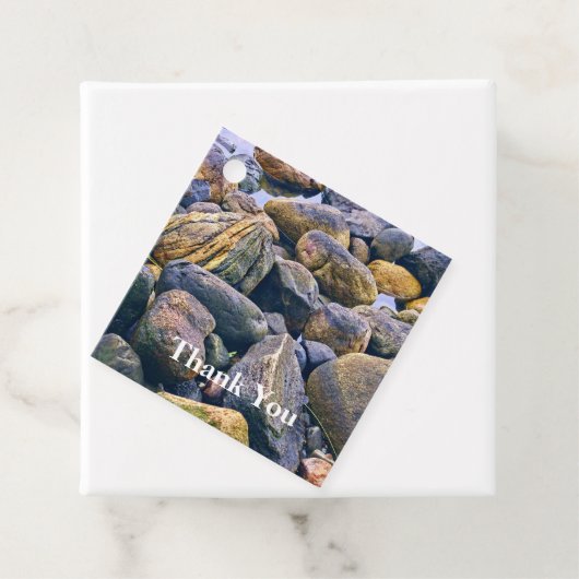 Kleurrijke rotsen bedankjes labels (In situ)