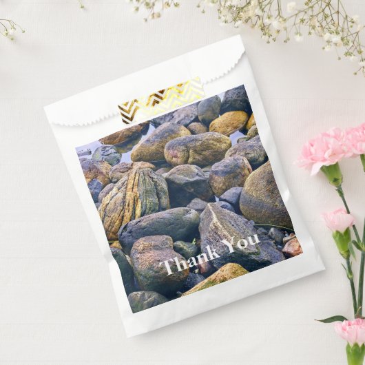 Kleurrijke rotsen bedankzakje (Gezegeld)