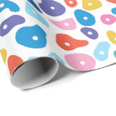 Kleurrijke rotsklimmende voet houdt inpakpapier (Rol Hoek)