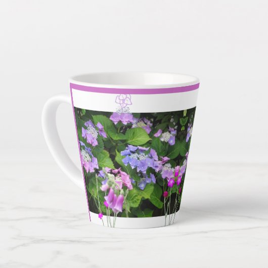 Kleurrijke roze en Paarse hydrangea Design Latte M Latte Mok (Linkerhoek)